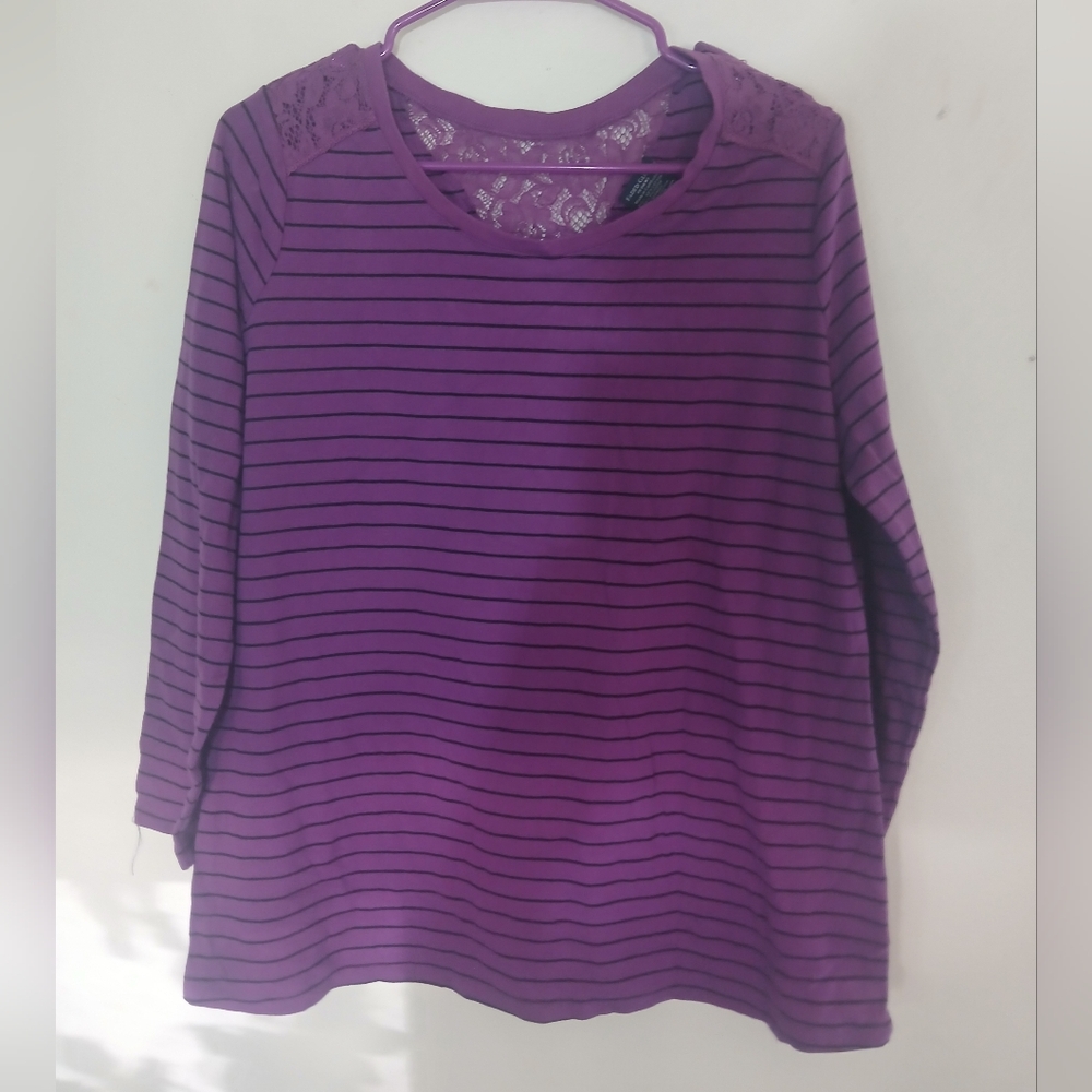 Faded Glory Purple Striped Short Sleeve Top (0319)